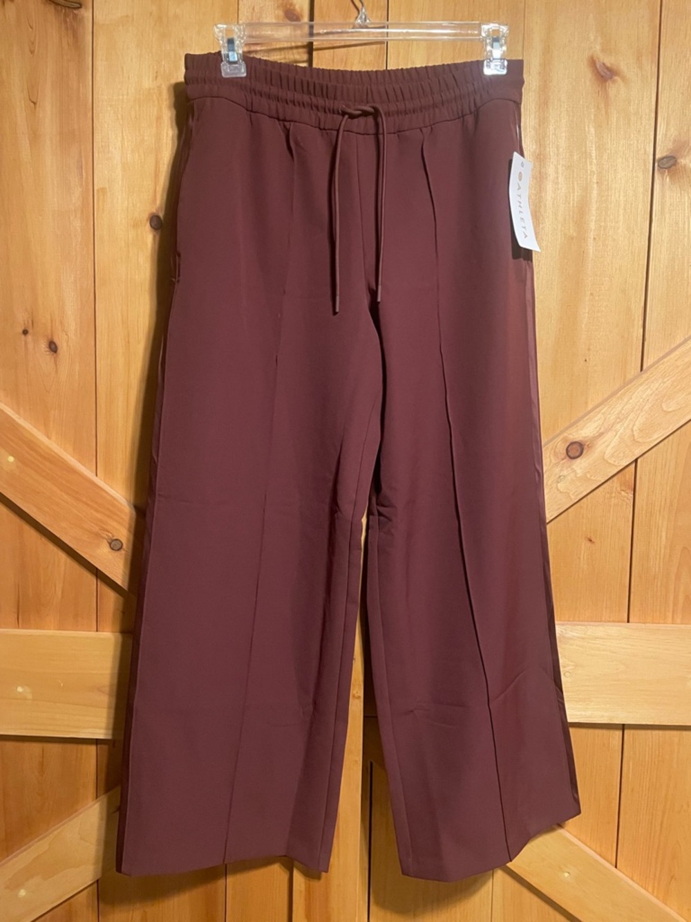 Athleta Wide-Leg Drawstring Pants in Maroon - Endeavor Pant